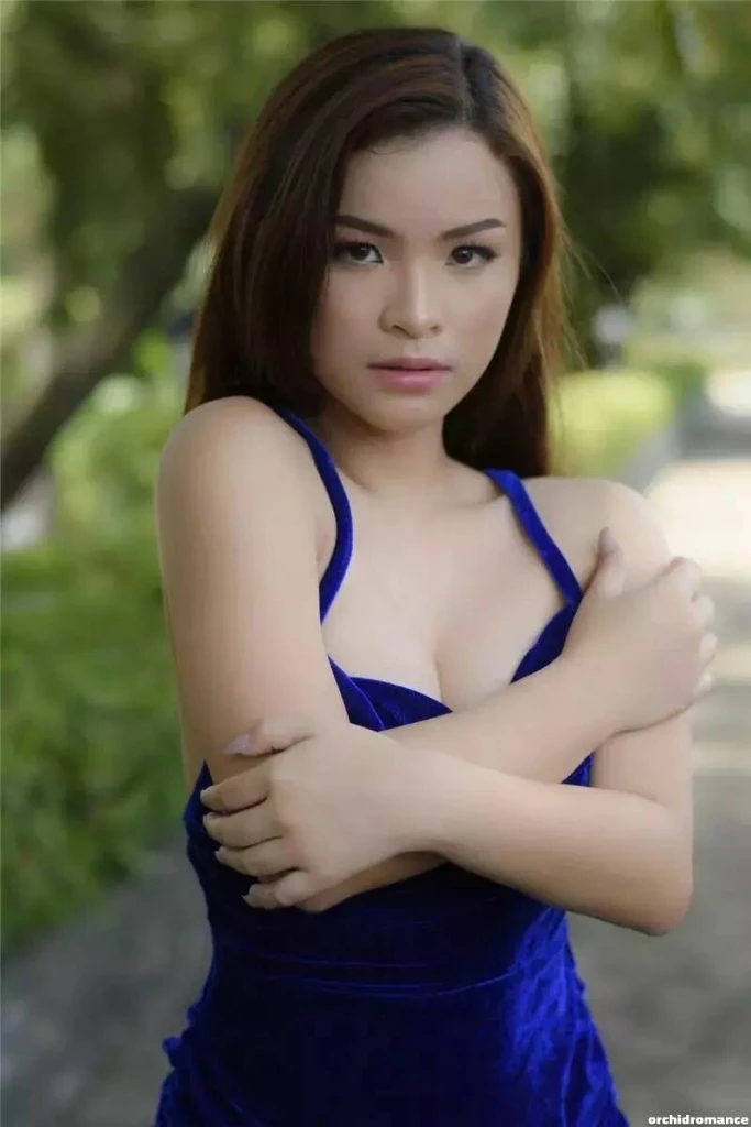 Ronalyn, 20