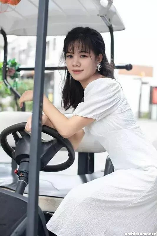 Yan Profile image 3